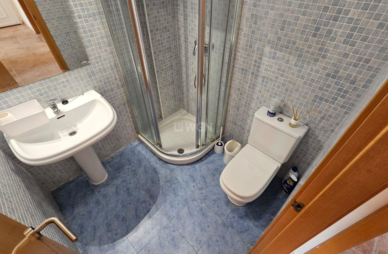 Resale - Apartment / flat - Torrevieja - La Veleta