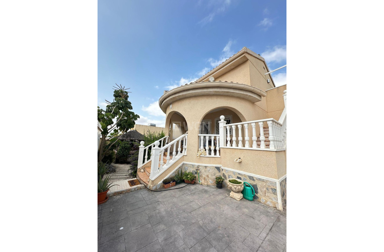 Odsprzedaż - Villa - Ciudad Quesada - Costa Blanca Sur