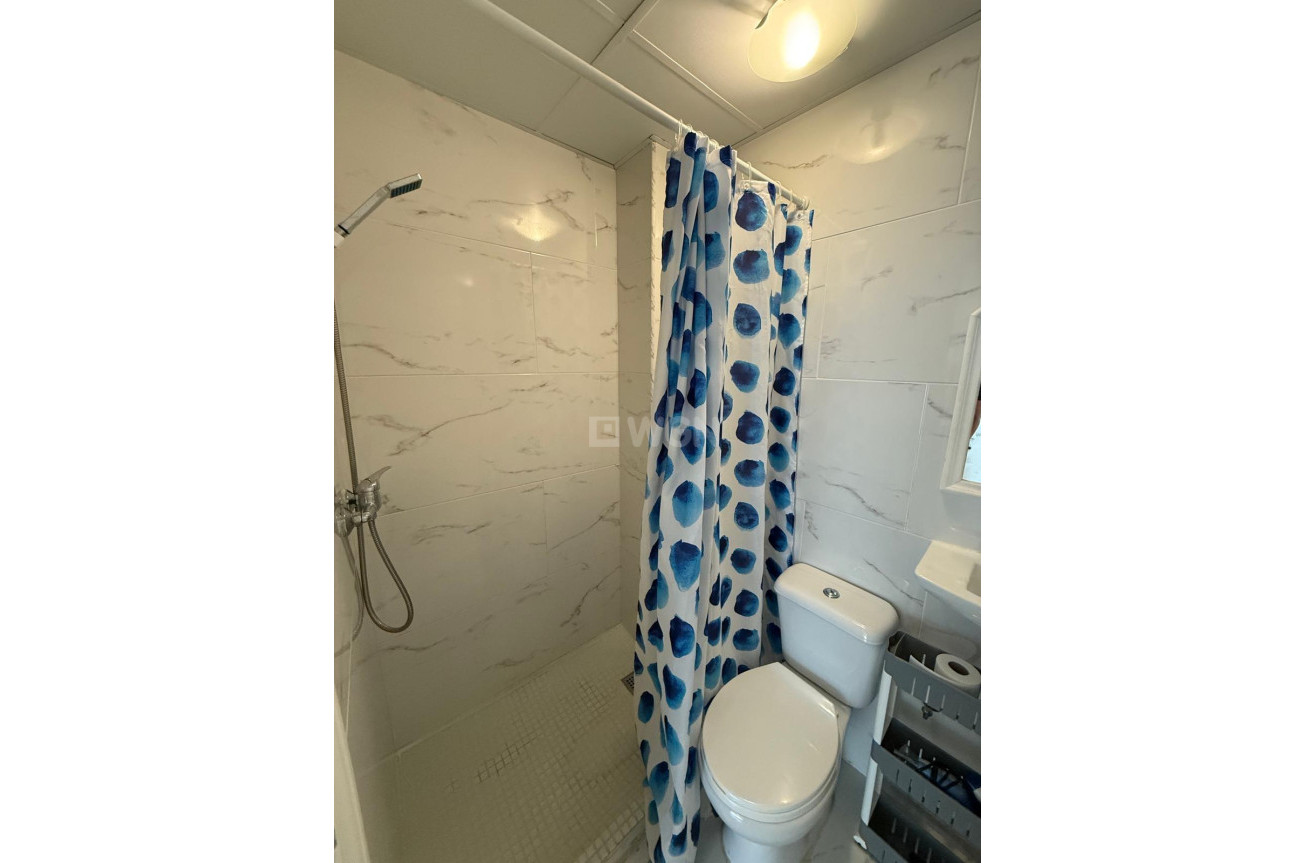 Wiederverkauf - Wohnung - Torrevieja - Playa del Cura