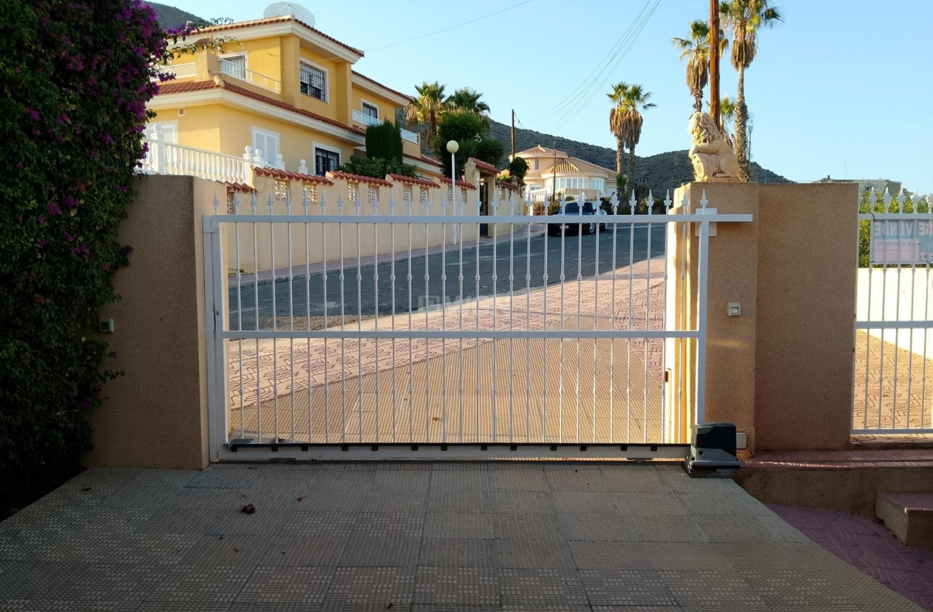 Resale - Villa - Puerto de Mazarron - Bolnuevo