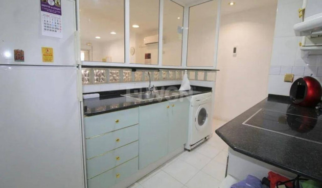 Wiederverkauf - Wohnung - Torrevieja - Estacion De Autobuses