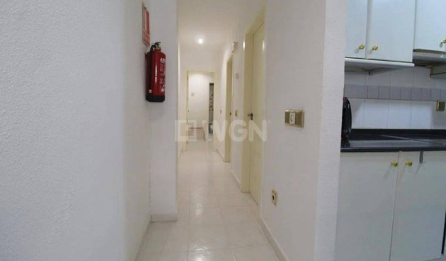 Wiederverkauf - Wohnung - Torrevieja - Estacion De Autobuses