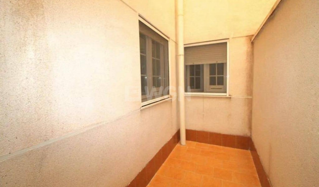 Wiederverkauf - Wohnung - Torrevieja - Estacion De Autobuses