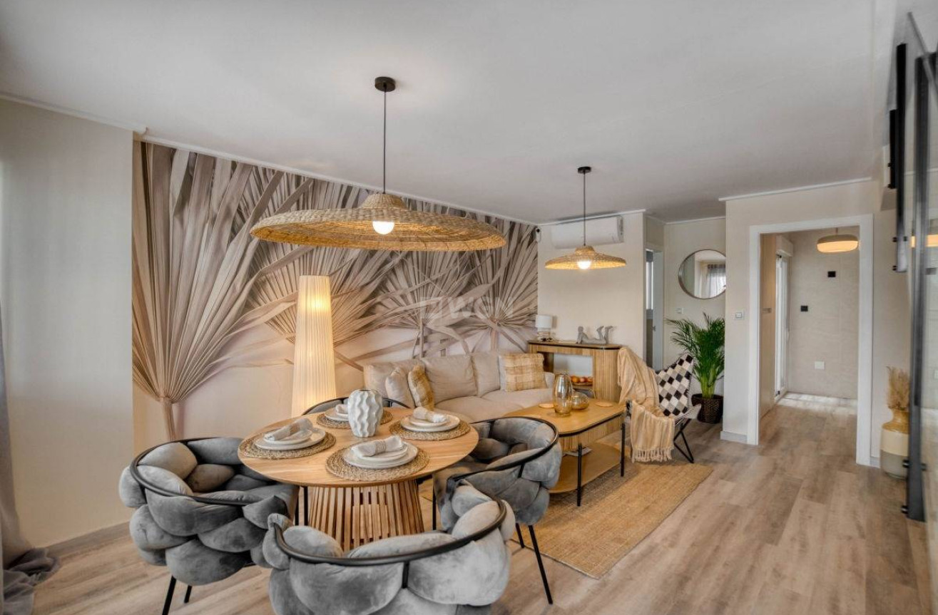 Resale - Apartment / flat - Torrevieja - Los Balcones - Los Altos del Edén