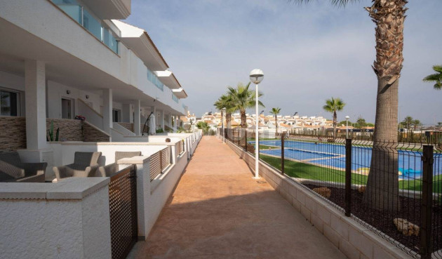 Resale - Apartment / flat - Torrevieja - Los Balcones - Los Altos del Edén