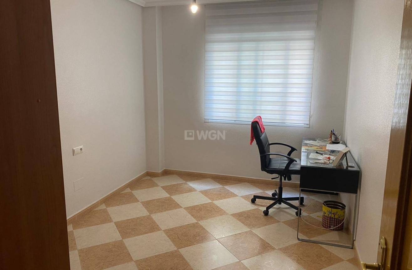 Wiederverkauf - Wohnung - Callosa de Segura - Paseo De La Estacion