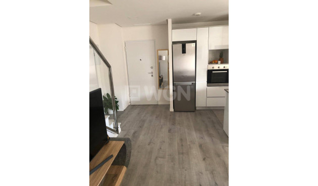 Resale - Apartment / flat - Orihuela Costa - Villamartín