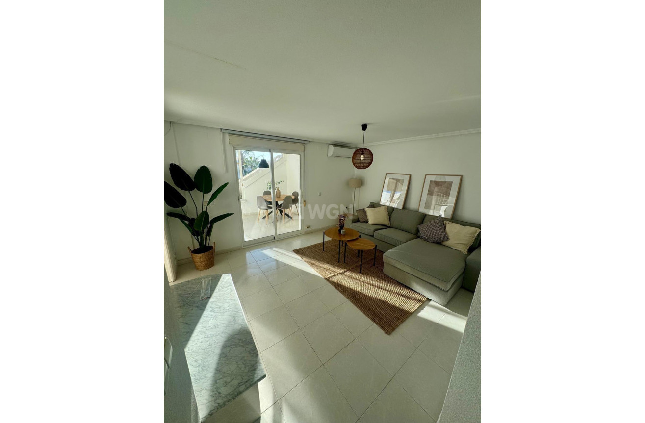 Resale - Apartment / flat - Orihuela Costa - Playa Flamenca