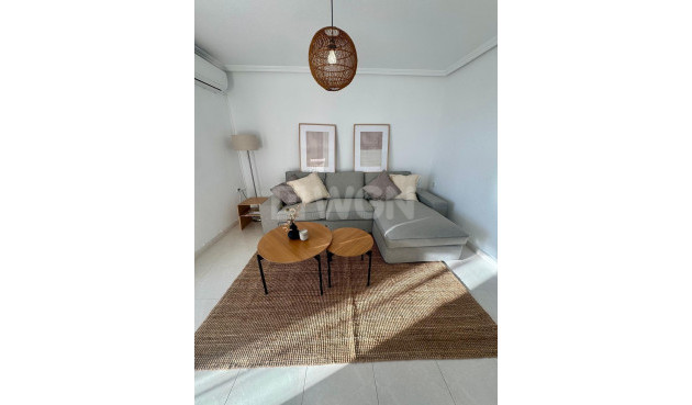 Resale - Apartment / flat - Orihuela Costa - Playa Flamenca
