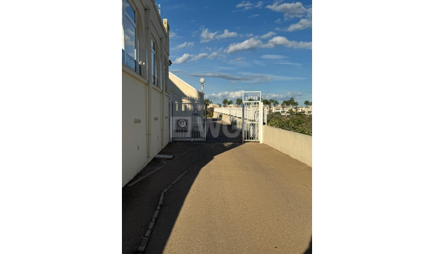 Resale - Apartment / flat - Orihuela Costa - Playa Flamenca