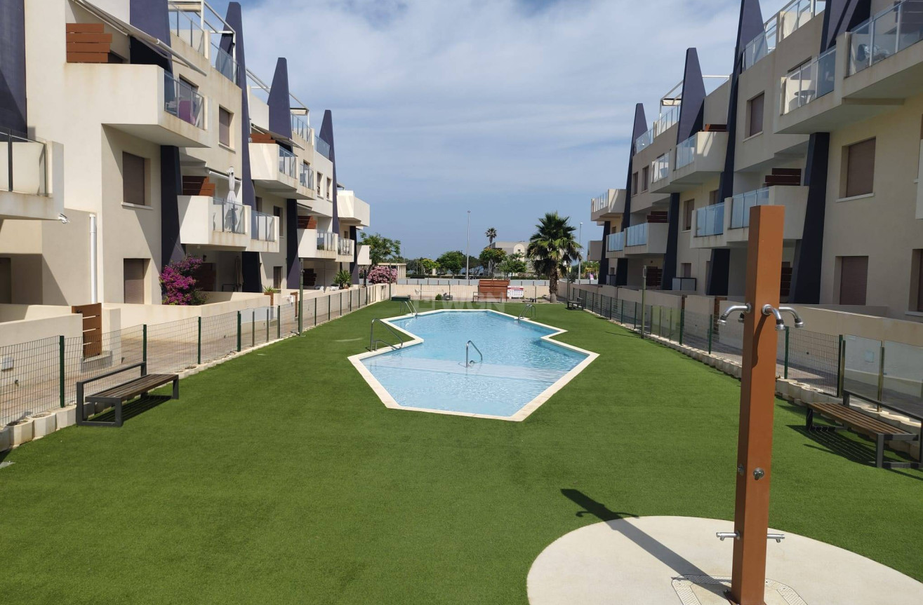 Odsprzedaż - Bungalow - Pilar de la Horadada - La Torre de la Horadada