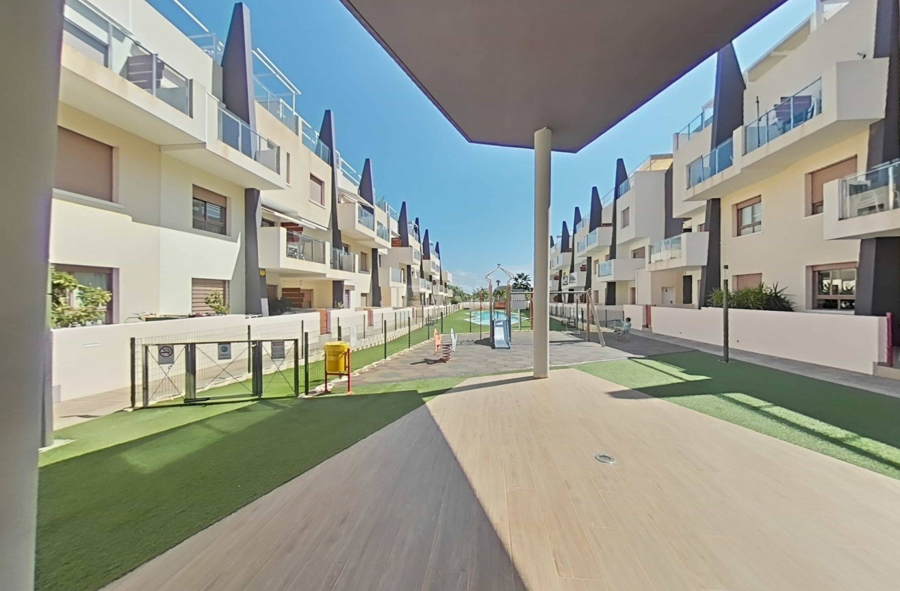 Odsprzedaż - Bungalow - Pilar de la Horadada - La Torre de la Horadada