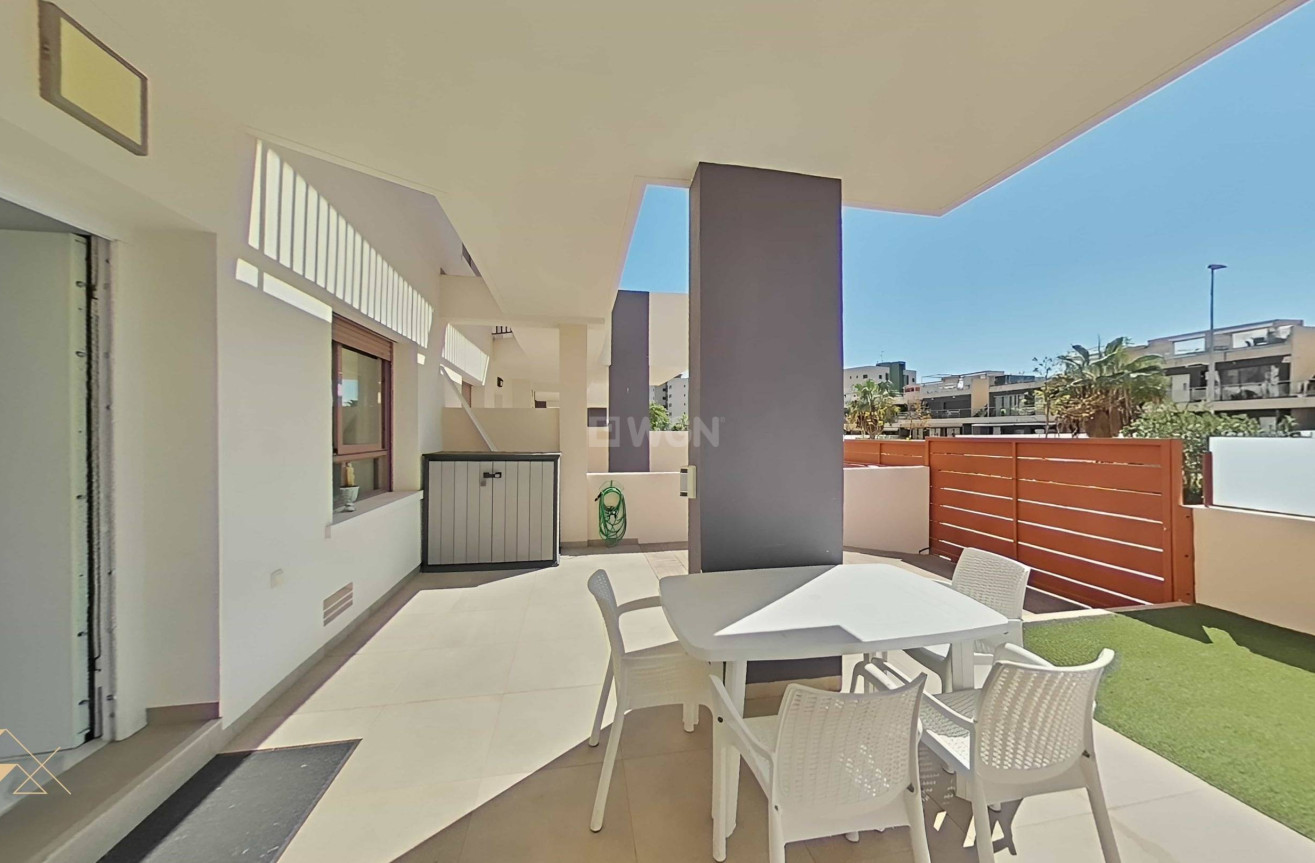 Odsprzedaż - Bungalow - Pilar de la Horadada - La Torre de la Horadada