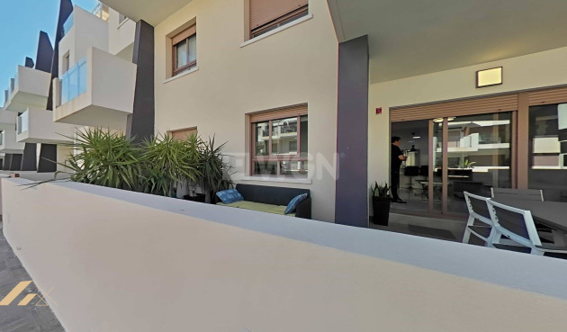 Odsprzedaż - Bungalow - Pilar de la Horadada - La Torre de la Horadada