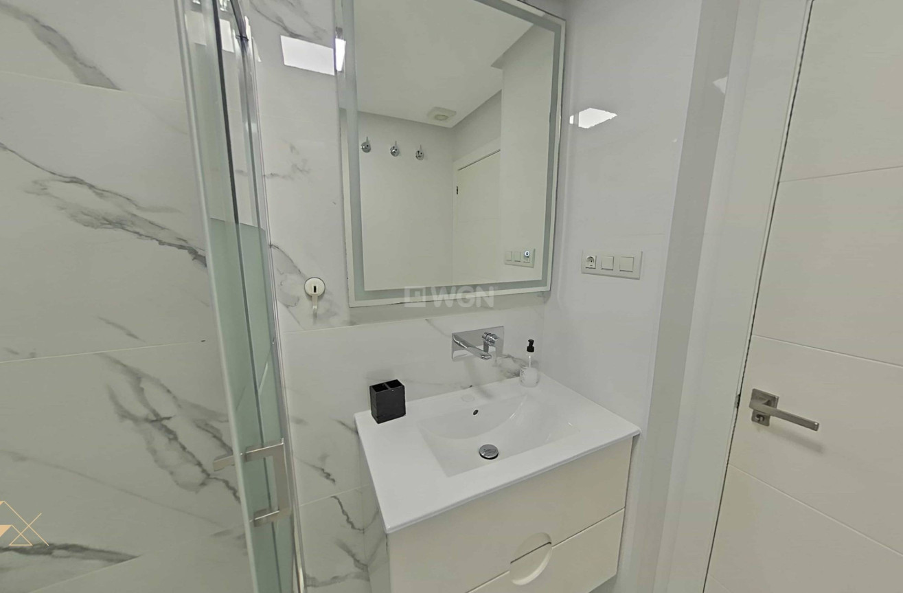 Odsprzedaż - Bungalow - Pilar de la Horadada - La Torre de la Horadada