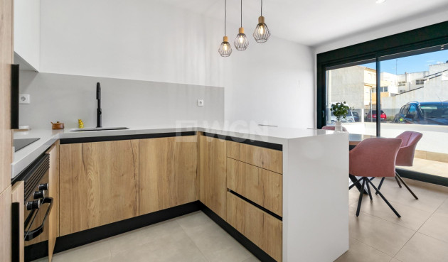 Odsprzedaż - Mieszkanie w bloku - San Javier - Santiago De La Ribera