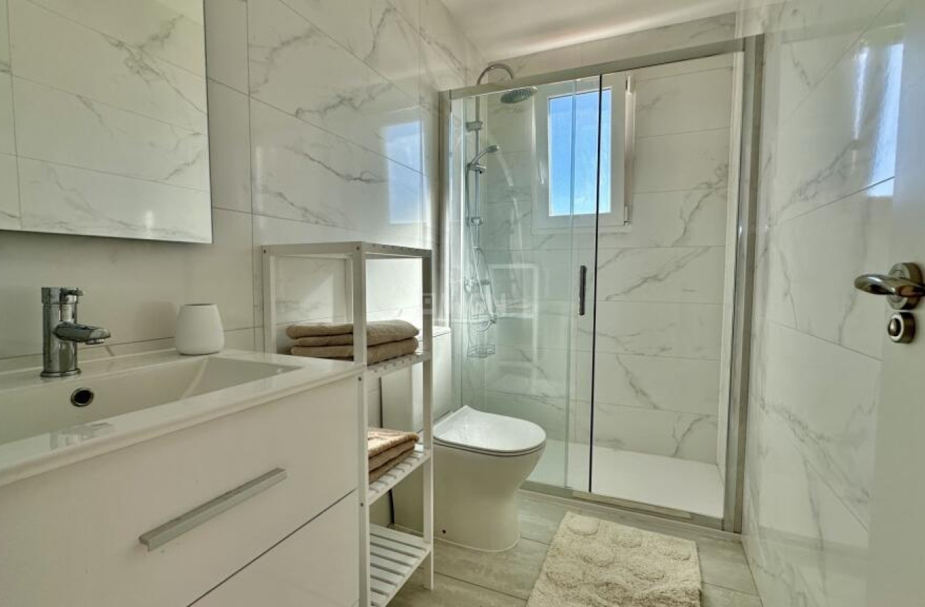 Odsprzedaż - Daszek - Torrevieja - Punta Prima