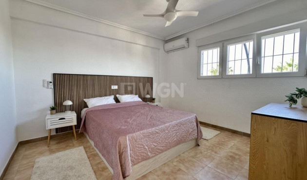 Odsprzedaż - Daszek - Torrevieja - Punta Prima