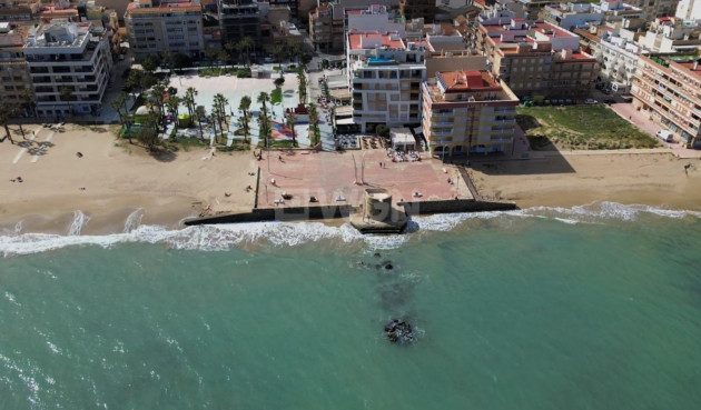 Resale - Apartment / flat - Torrevieja - La Mata