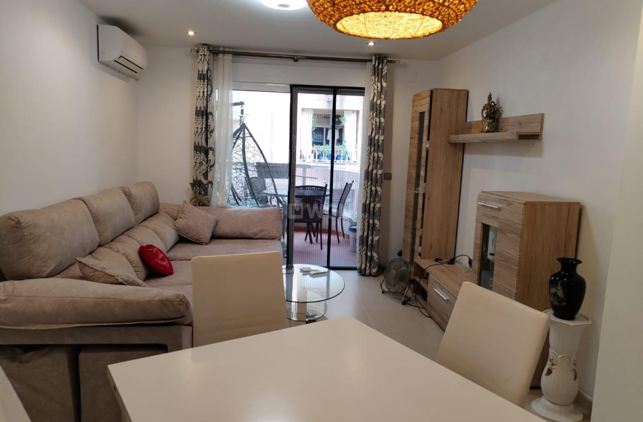 Resale - Apartment / flat - Torrevieja - Cala Del Palangre