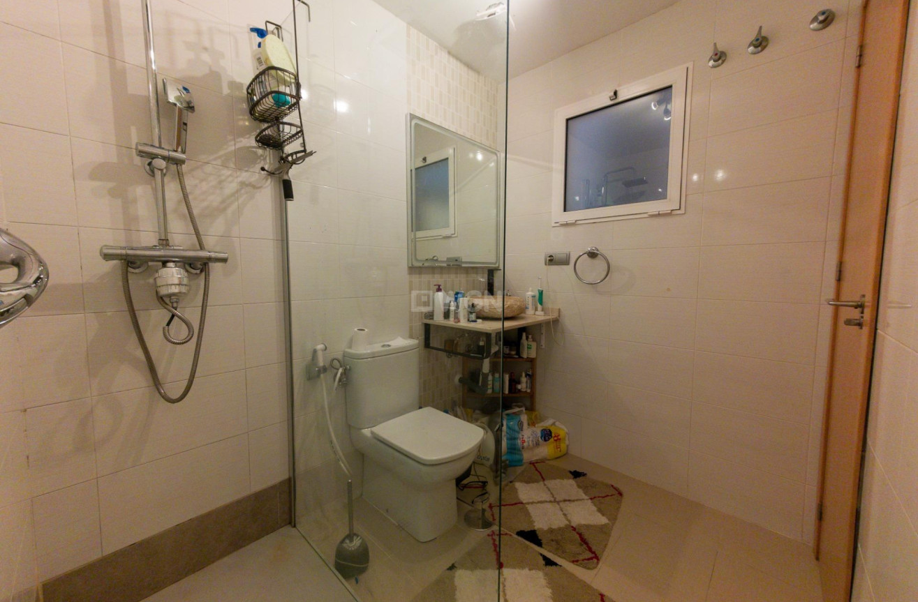 Resale - Apartment / flat - Torrevieja - Cala Del Palangre