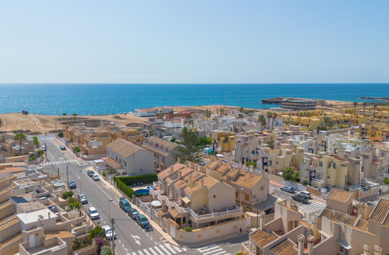 Odsprzedaż - Kamienica - Torrevieja - Los Frutales