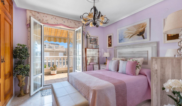 Odsprzedaż - Kamienica - Torrevieja - Los Frutales