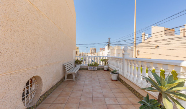 Odsprzedaż - Kamienica - Torrevieja - Los Frutales