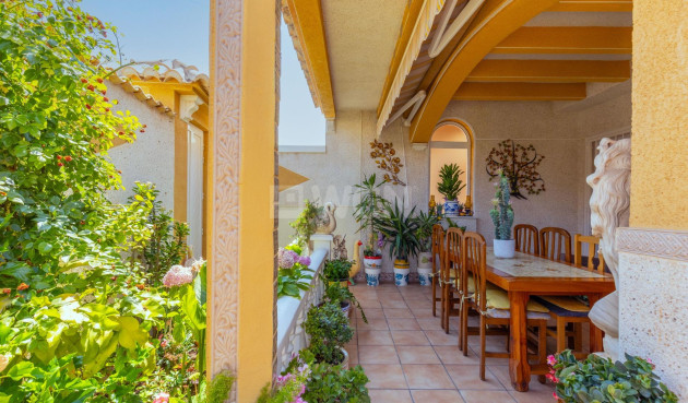 Odsprzedaż - Kamienica - Torrevieja - Los Frutales