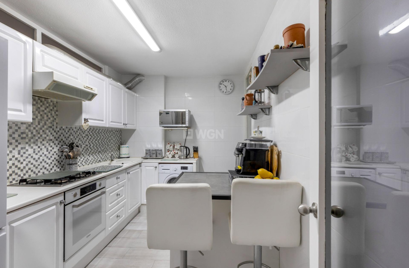 Reventa - Apartamento / piso - Torrevieja - Playa del Cura