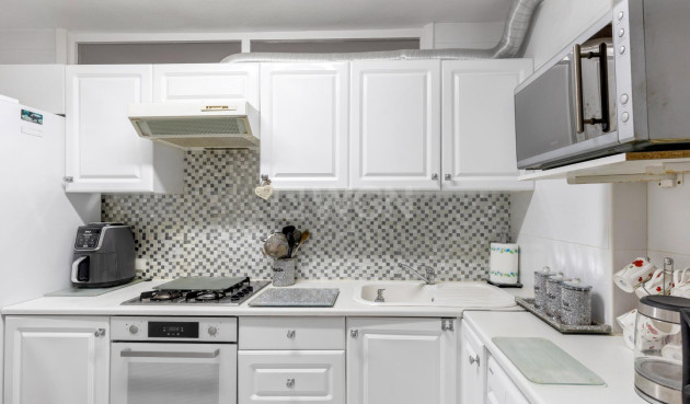 Reventa - Apartamento / piso - Torrevieja - Playa del Cura