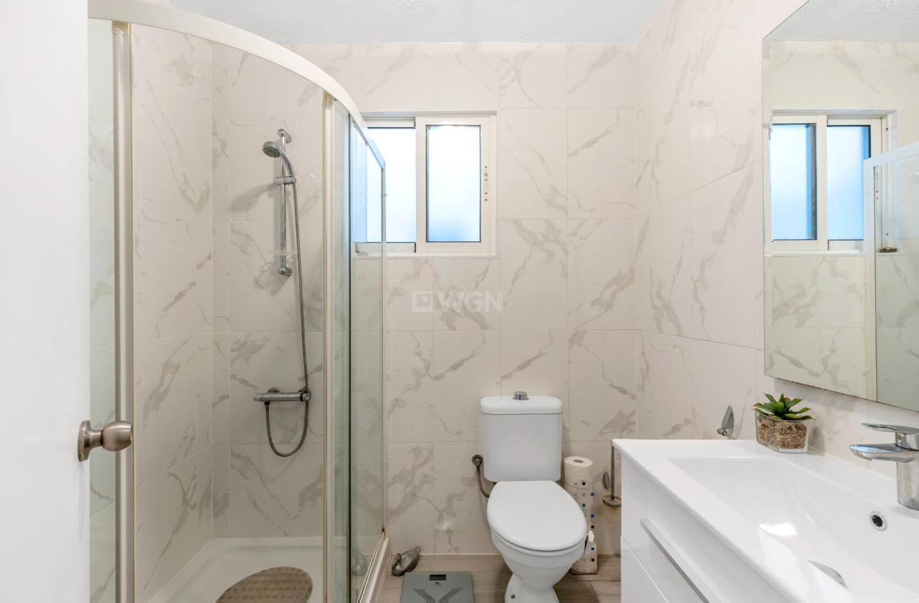 Reventa - Apartamento / piso - Torrevieja - Playa del Cura