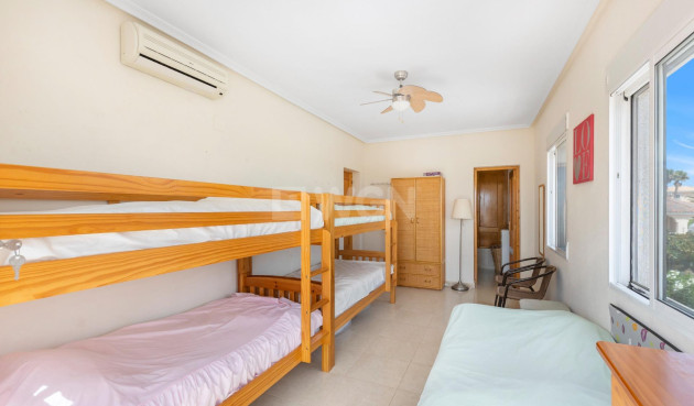 Reventa - Villa - San Fulgencio