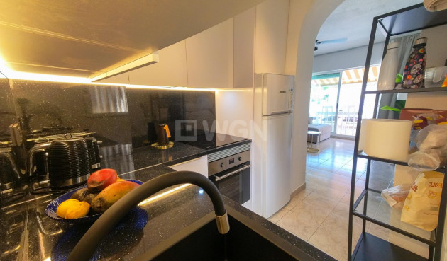 Odsprzedaż - Mieszkanie w bloku - Torrevieja - La Mata