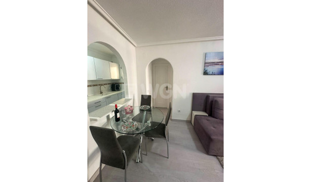 Resale - Apartment / flat - Torrevieja - Centro