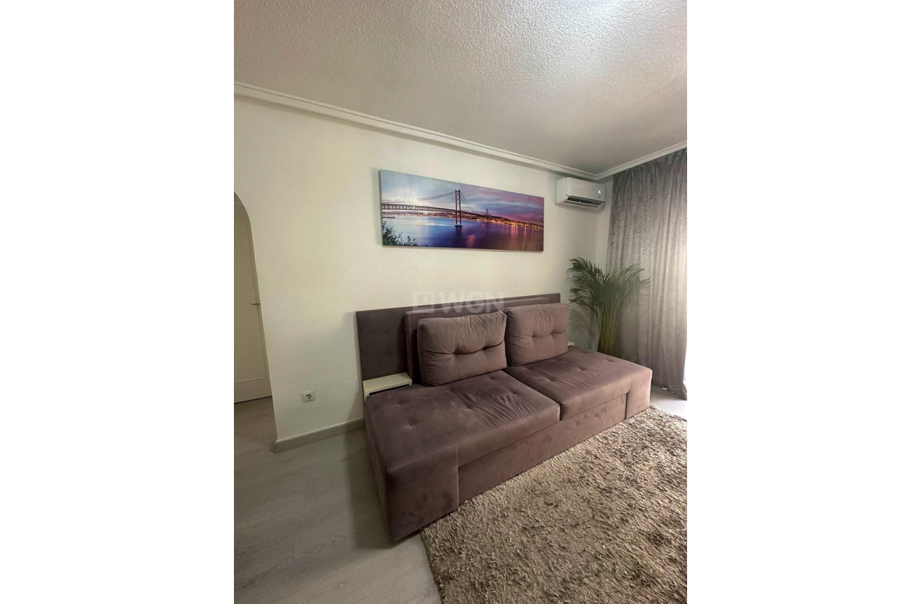 Resale - Apartment / flat - Torrevieja - Centro
