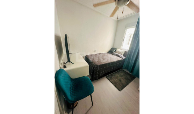 Resale - Apartment / flat - Torrevieja - Centro