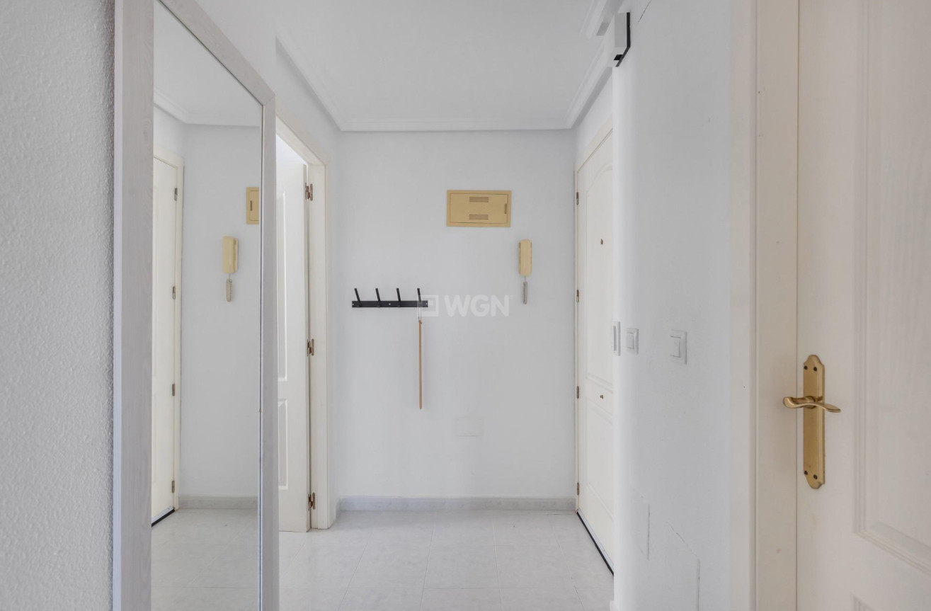 Resale - Apartment / flat - Torrevieja - Torreblanca