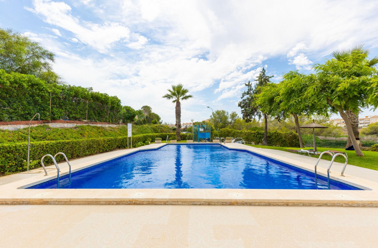 Resale - Apartment / flat - Torrevieja - Torreblanca