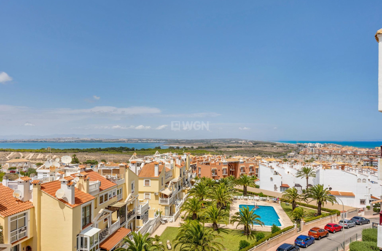 Resale - Apartment / flat - Torrevieja - Torreblanca