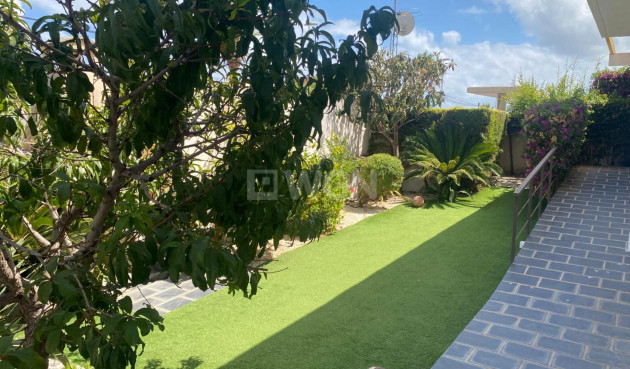 Odsprzedaż - Kamienica - Pilar de la Horadada - Mil Palmeras