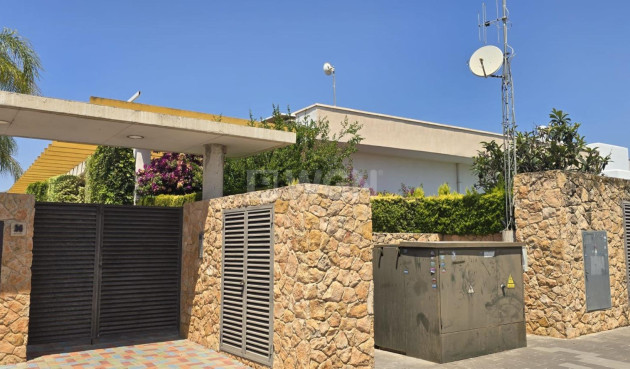 Odsprzedaż - Kamienica - Pilar de la Horadada - Mil Palmeras