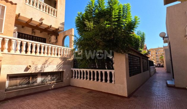 Wiederverkauf - Wohnung - Torrevieja - Playa del Cura