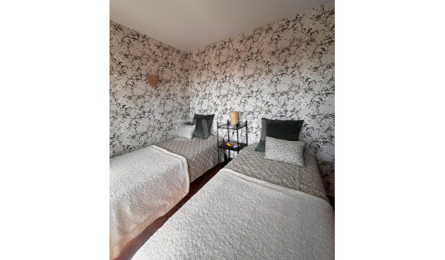 Wiederverkauf - Wohnung - Torrevieja - Punta Prima