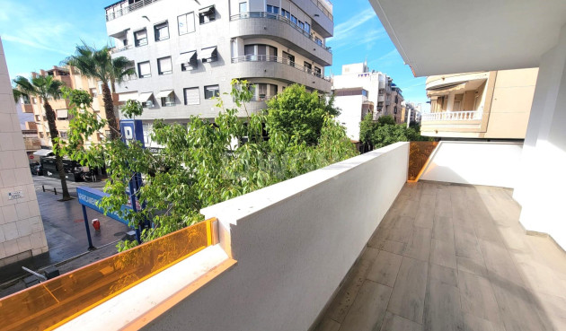 Reventa - Apartamento / piso - Torrevieja - Playa del Cura