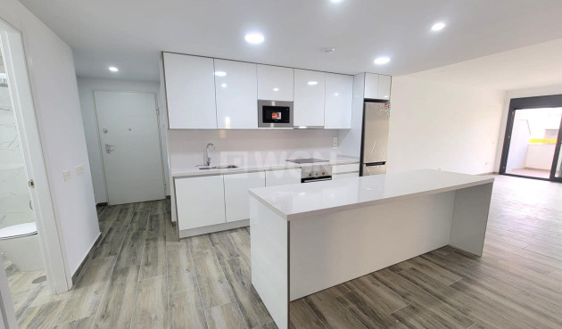 Reventa - Apartamento / piso - Torrevieja - Playa del Cura