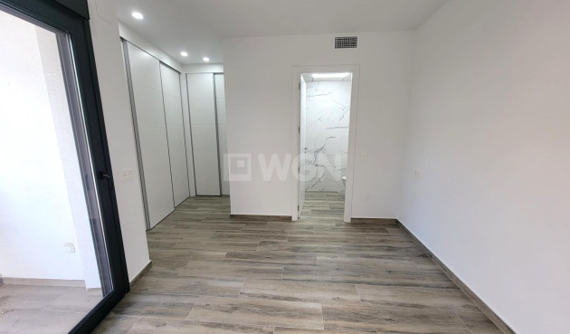 Reventa - Apartamento / piso - Torrevieja - Playa del Cura