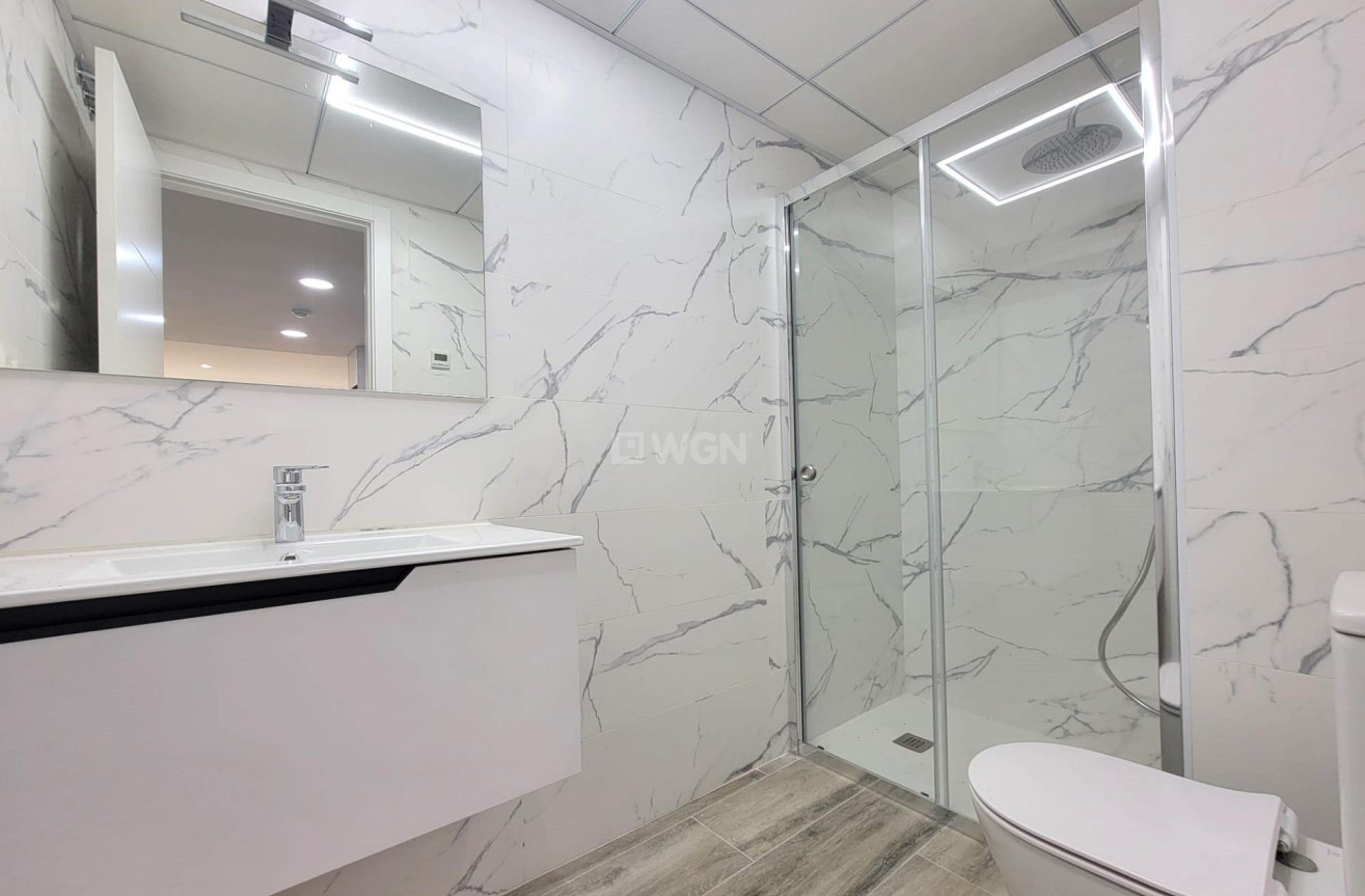 Reventa - Apartamento / piso - Torrevieja - Playa del Cura