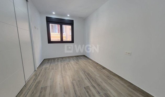 Reventa - Apartamento / piso - Torrevieja - Playa del Cura