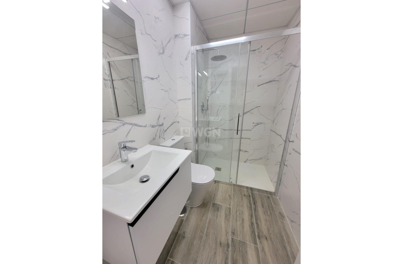 Reventa - Apartamento / piso - Torrevieja - Playa del Cura